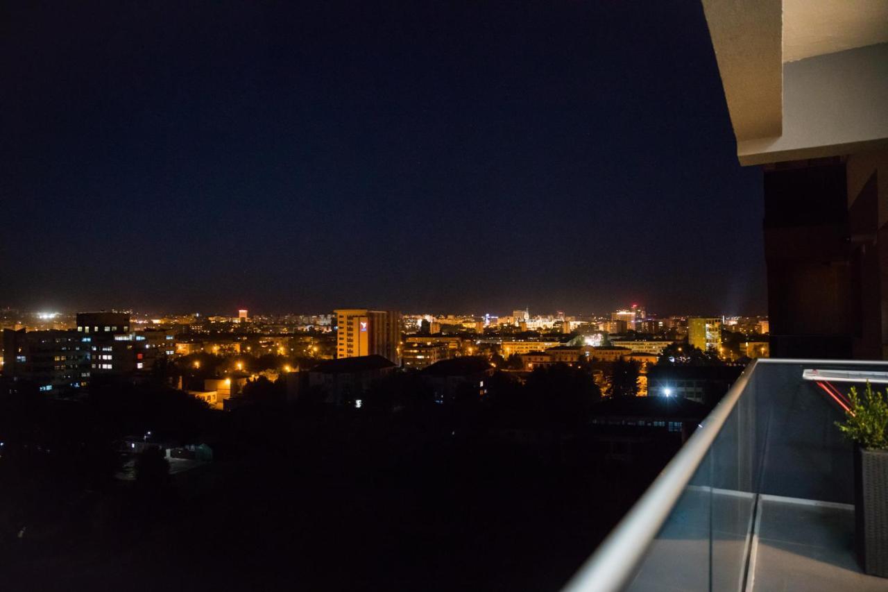 Panorama View Apartment 2Km To Palas Яссы Экстерьер фото