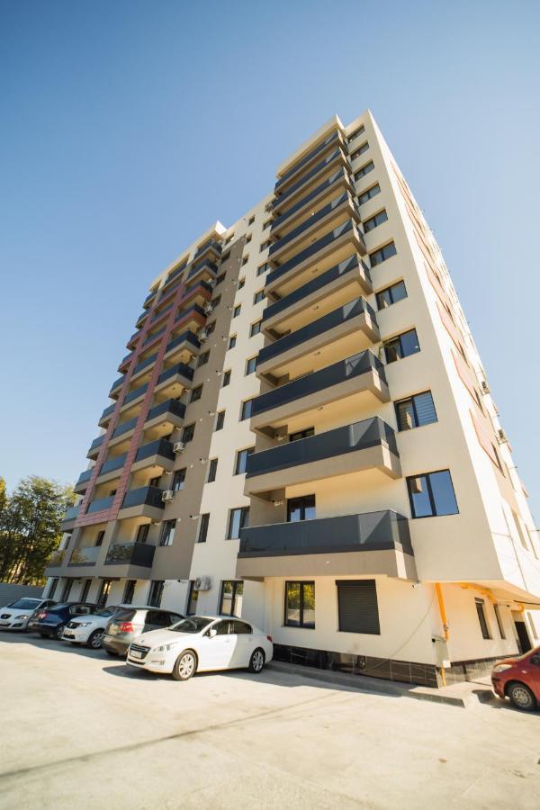 Panorama View Apartment 2Km To Palas Яссы Экстерьер фото