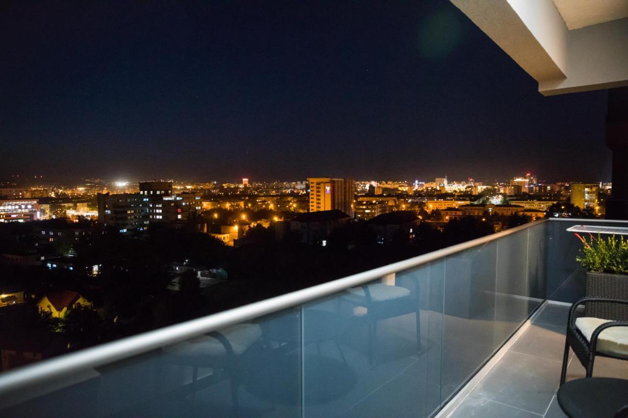 Panorama View Apartment 2Km To Palas Яссы Экстерьер фото